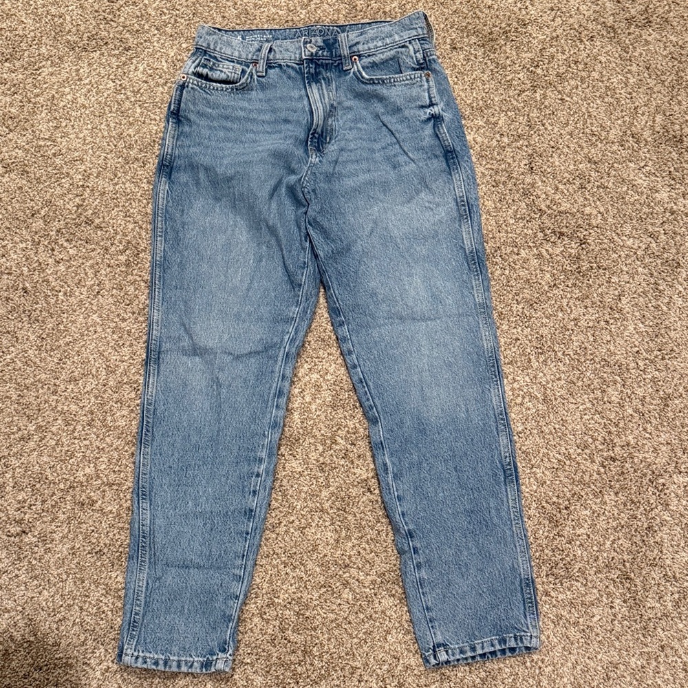 Arizona Jean Company High Rise Mom Jeans